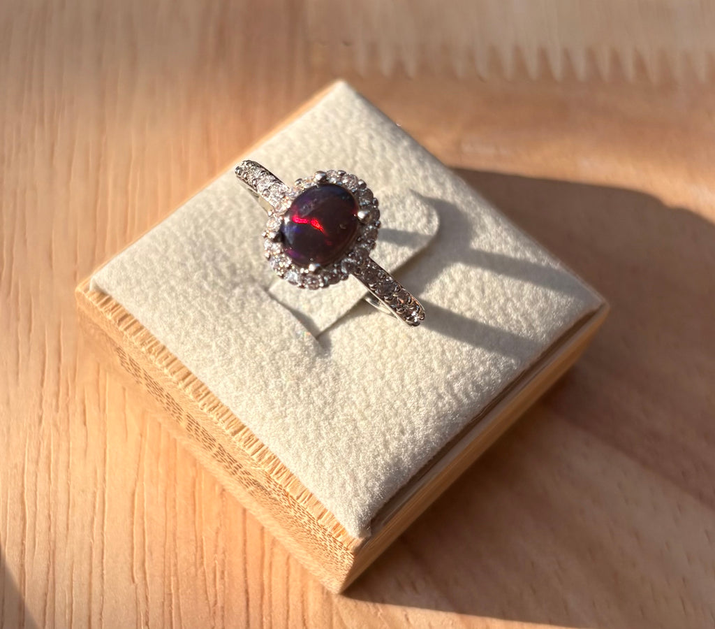 Schwarzer Opal Ring