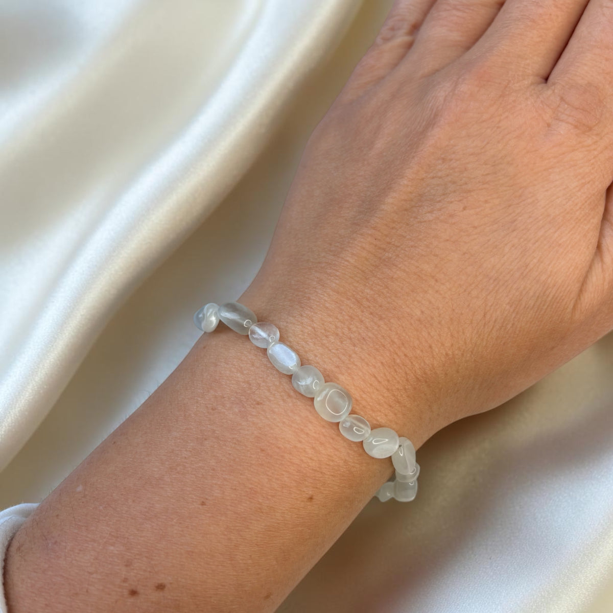 Mondstein (weißer Labradorit) Armband Nuggets