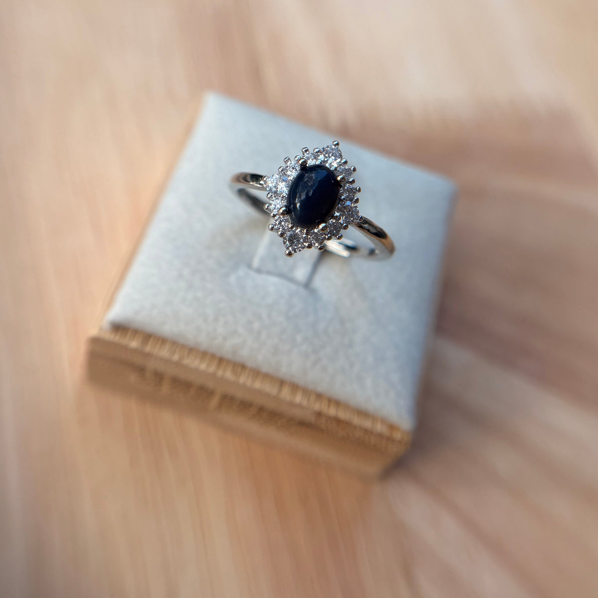 Schwarzer Opal Ring
